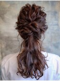 ダウンスタイルのヘアアレンジ