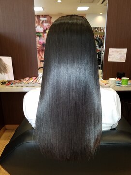 ヘアーアンドメイク アフロディーテ(APHRODITE) M3極艶縮毛矯正♪