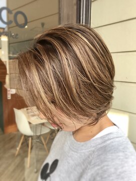 ヘア メイク ココ(hair make coco) ハイライトベージュ♪