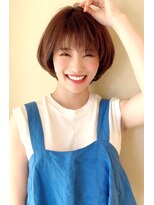 レウナ 外苑前(Reuna)&nbsp;30代40代に人気シルエットが綺麗に見えるショートボブ