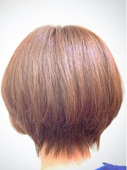 ベールブラン(Verre Blanc)の写真/【P有×グレイカラー×女性スタイリスト】繰り返すカラーだからこそ頭皮と髪に優しく上質なものを。