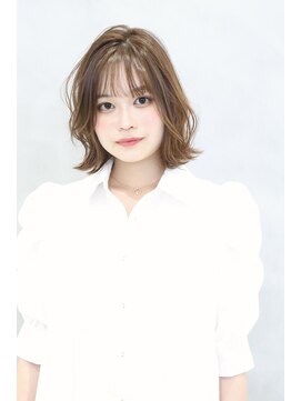 ワールドビューティビバルト 宝塚店(WORLD BEAUTY VIVALTO) 小顔外ハネミディアムボブ20代30代40代くびれミディ