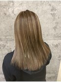 ハイライト グラデーションで更に明るく