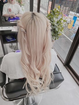 リープ 祖師ヶ谷大蔵(leap) くるくるハーフツイン【祖師ヶ谷大蔵/ヘアセット】