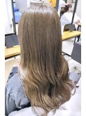 アッシュベージュ
