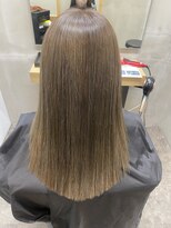 フレーム なんば店(FRAME)&nbsp;★白髪ぼかし×ハイライト×透明感カラー★