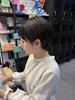 アチーブリス(achieve Liss)&nbsp;ハンサムショート30代40代50代耳かけショート前髪なし小顔カット