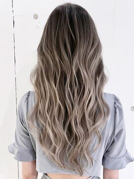 シオン(shion) くすみベージュオリーブカラーウルフレイヤーロング_ba411871