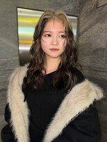 ルピネバイバド(Lupine by bud)&nbsp;ホワイトベージュハイライトダブルカラー