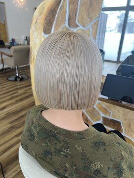 シュパーブ オリゾン(SUPERBE horizon) ハイトーン/ホワイトシルバー/ホワイトカラー