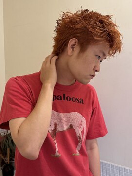 イーズ(e's) riko｜海外スケーター風オレンジブラウン
