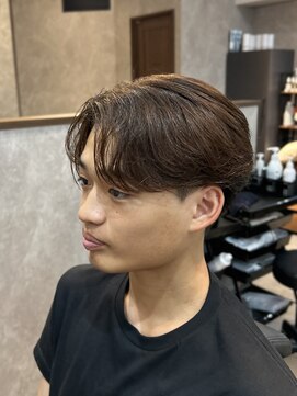 ザ クラン バイ ヘッドライト 仙台長町店(THE CLAN by HEADLIGHT) 【大人メンズにおすすめ】爽やかセンターパート