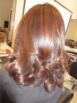 コア フィール ア デイ(COIFFURE A DAY) 【見附今町】