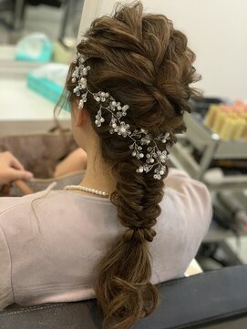 シム テンジン(hair & beaty SIM tenjin) お呼ばれヘアセット♪