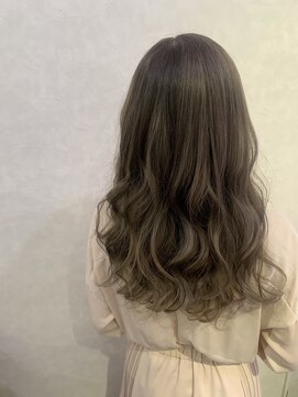 ラウレア(Laule'a) シースルーグレージュ