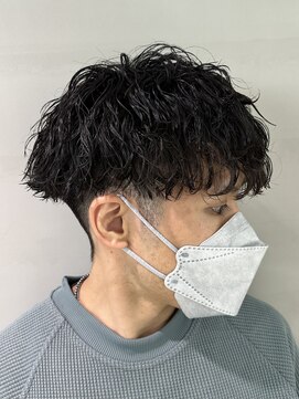 フィフス 天神大名(fifth) ツイストスパイラルパーマ刈り上げツーブロックメンズパーマ