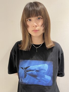 ラミエバイメルト 下北沢(lamie by melt) 顔まわりレイヤー切りっぱなしインナーカラーワイドバング/村上