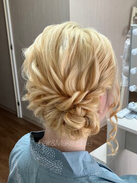 ベル(belle) ねじりサイドアップ