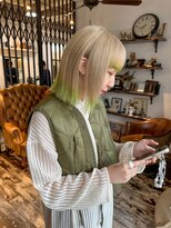 トレンチ(TRENCH)&nbsp;《TRENCH おつじ》ケアブリーチ 裾カラー ハイトーン