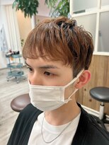 リスタ アンド リアン バイ リスタ(rista & RIAN by rista) カット+眉ワックス