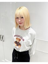 スウィープ(sweep)&nbsp;抜きっぱなしブロンドヘア