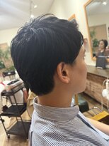 ヘアーアンドリラクシング シザリア(Sizallia) ツーブロックショート