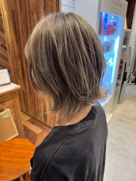 アデプト 金町店(adept) シアーグレージュ×外ハネ