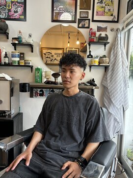 ドウラク(DOULAQ) メンズカット/パーマ/スキンフェード