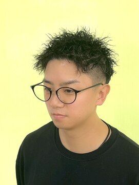 バーバー タカバタ 福井(Barber TAKABATA) ツイストスパイラルパーマ/スパイキーショート/フェザーパーマ