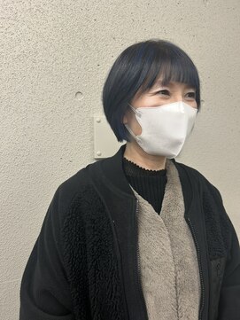 ヌークバイラヴェスト 四日市(neuk by lovest) ショートボブ×アッシュハイライト