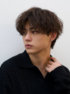 men's salon es. 新宿 メンズカット/メンズパーマ/メンズヘア【メンズサロン エス】 ニュアンスパーマ/波巻きツイストスパイラル[新宿/メンズ/men's]