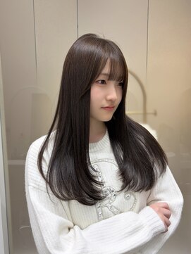 スリー(THREE) SWEET STYLE ナチュラルなレイヤーカット