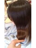 アフ(ahu) ツヤサラストレート