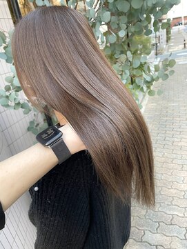 パール(PEAR+L) 透明感と艶感。ナチュラルベージュブラウン