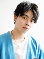 ライラ(Lyla)&nbsp;無造作質感　うねりツイスパハンサムマッシュ