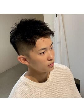 ガニメデ(GANYMEDE) 爽やかツーブロックアップバングショート（学生～社会人までOK）