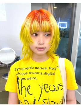 レコ 渋谷(LECO) レイヤーウルフカットネオンイエローオレンジルーツエンドカラー