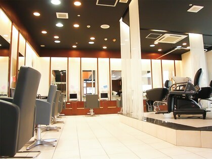 イオル バイ 零秒女髪 阿倍野店(ioLu×零秒女髪)の写真