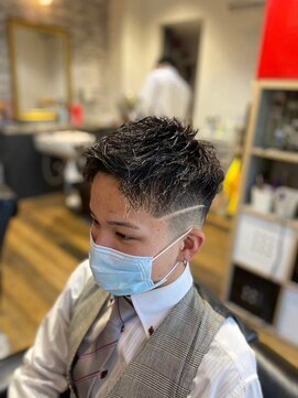 バーバーブロス(BAR BER bro's) ツイストパーマ～ショートver～/浦安/メンズ