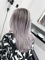 エゴ 池袋(EGO) ホワイトシャドールーツ