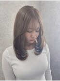 ベージュカラー