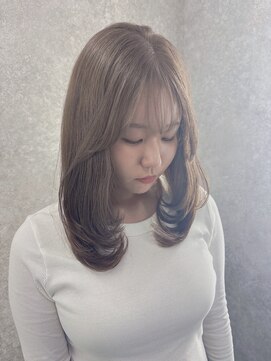 ベージュカラー