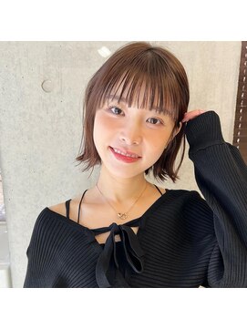 20代30代ボブ/ミディアムレイヤー／グレージュ/透明感/天神/大名