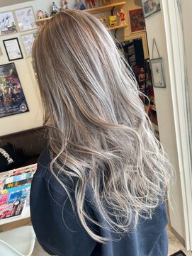 ヘア メイク ココ(hair make coco) 透け感ブリバリ★ホワイトカラー