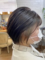 トハコ(&haco)&nbsp;インナーカラー×くびれショートボブ☆