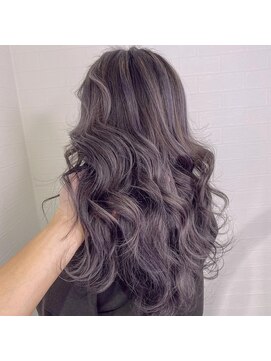 ユートピア(U topia) シルバーカラー/ホワイトアッシュ/バレイヤージュ/ハイライト