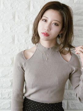 ノイン(noine) シンプルなコーデを引き立ててくれるヘア