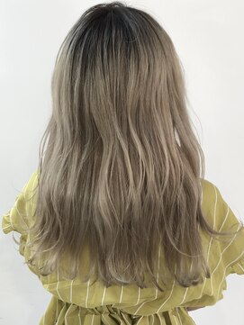 ファーチ(Fir-chi) ミルクティーベージュ