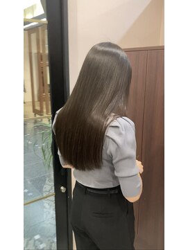 ザトエル 栄(THE TOEL) 艶髪ストレート