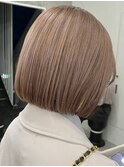 大人ボブショートボブ切りっぱなしボブ前下がりボブミルクティー